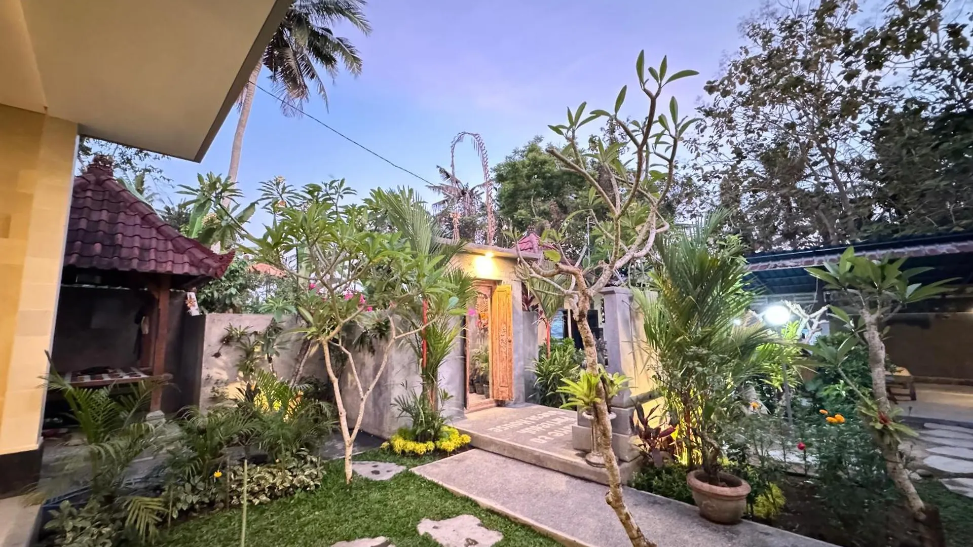 Puri Teduh Guesthouse Ubud Guest house